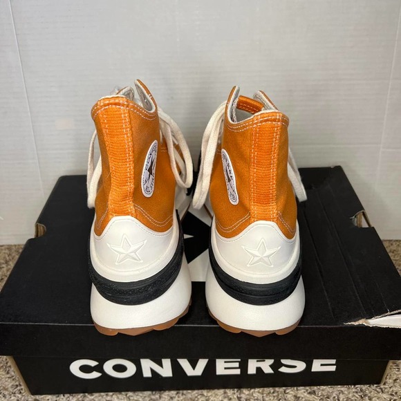 Chuck Taylor Converse Run Star Legacy Size 9 - Picture 3 of 6